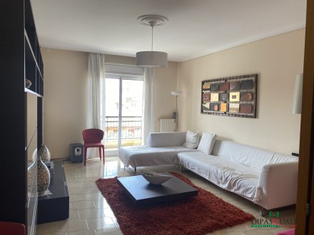 Panoramico appartamento in  via Mongibello
